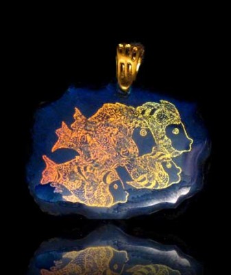 pendant3031.jpg (19 KiB) Viewed 28685 times Schooling fish Zentangle (©Shelly Weaver design)